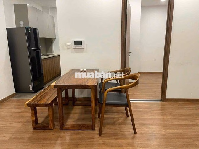 Cho thuê căn 2PN 66m2 NTCB giá tốt Eco Green Q7 - Gần trung tâm