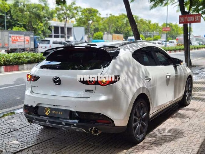 Mazda 3 Sport Premium 2023 1.5 Premium Trắng