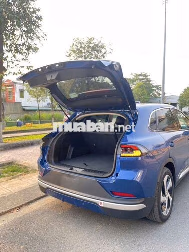 VinFast VF8 ECO/SDI 2023 Xanh Dương 28000 km