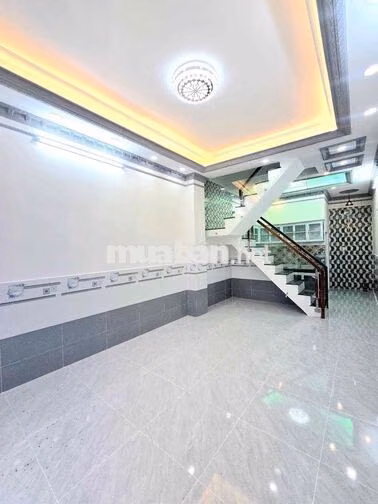 🔥🔥🔥nhà chính chủ 1 lầu , 4 phòng ngủ có phòng ngủ dưới đất🔥🔥🔥