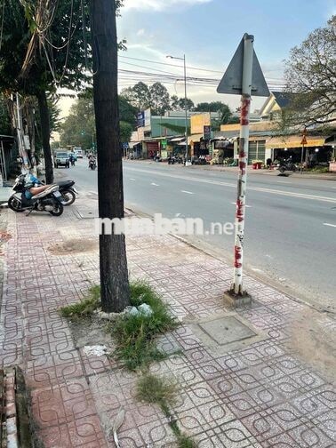 mặt bằng đường ĐT 747 gần đường hội nghĩa 74