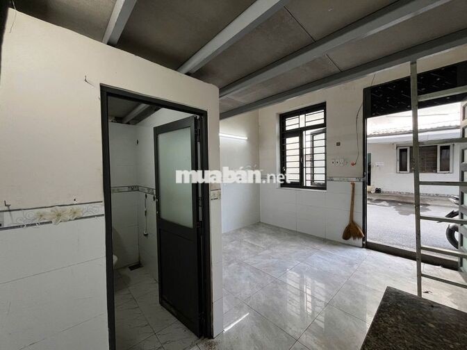 🔰 PHÒNG KIOT MẶT TIỀN HẺM DƯƠNG QUẢNG HÀM