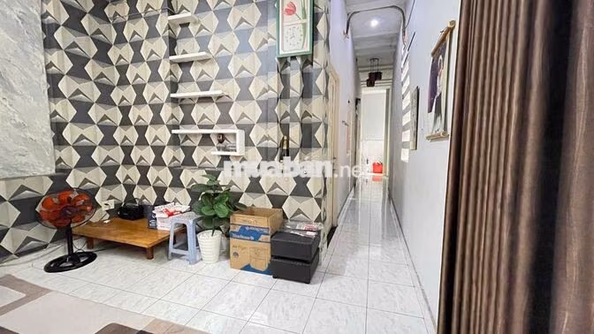 BÁN NHÀ SÂN VƯỜN GẦN CHỢ BÀ ĐIỂM, MT ĐƯỜNG 10M