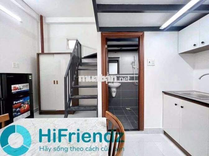 DUPLEX CỬA SỔ THOÁNG NHÀ MỚI- FULL NỘI THẤT- THANG MÁY- HOÀNG VĂN THỤ