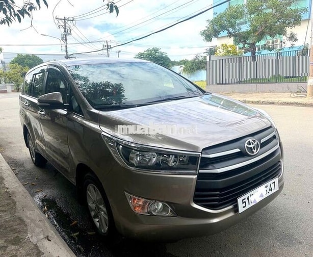 Toyota INNOVA 2019E Nâu đồng Số sàn Xe GiaĐình bán