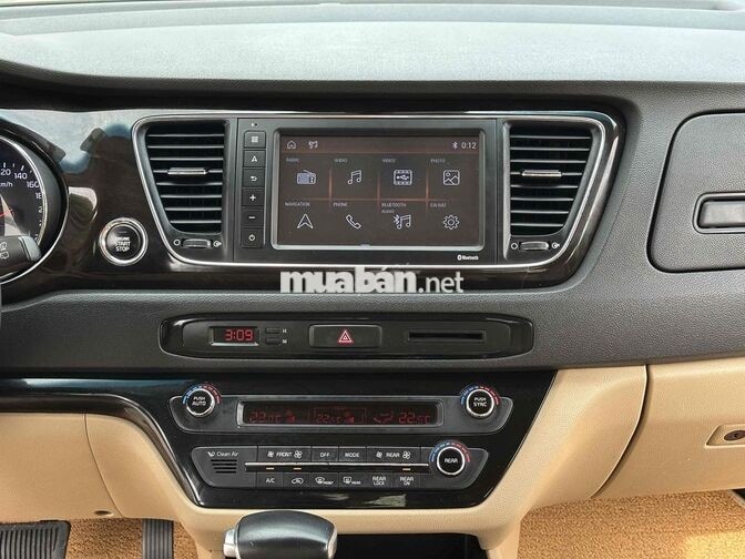 Kia Sedona 2018 2.2D full dầu model 2019