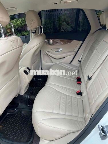 Mercedes-Benz GLC 250 4Matic 2019 Trắng 8 vạn km