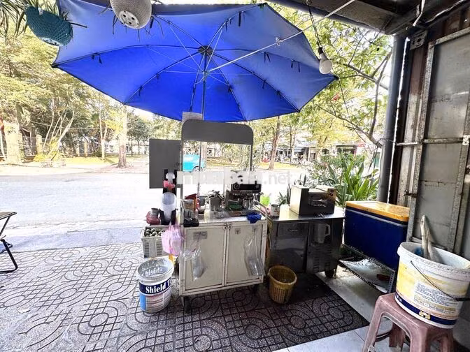 Cho thuê MT 300m2 quán cfe và bida. Hoạt động 14 năm khách hàng ổn