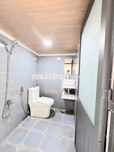 Mặt bằng đẹp kinh doanh  hồ văn huê 
