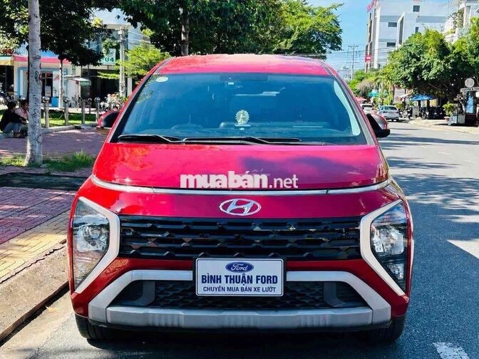 Hyundai Stargazer Đặc biệt 2022 Đỏ 5.000km