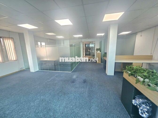 Cho thuê văn phòng mặt phố Phương Liệt. Dt 90m2, thông sàn, thoáng...