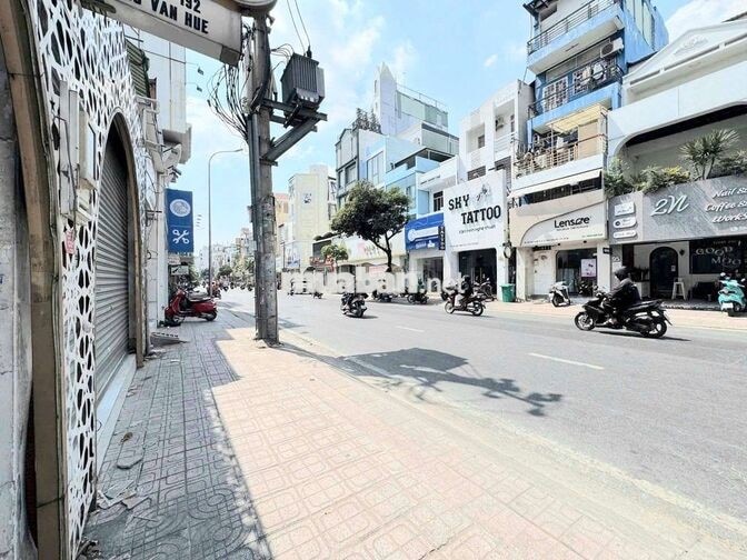 Mặt bằng đẹp kinh doanh  hồ văn huê 