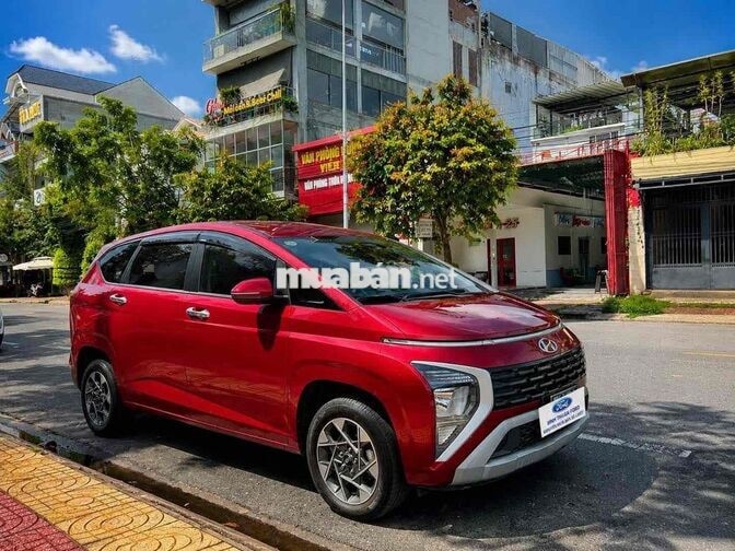 Hyundai Stargazer Đặc biệt 2022 Đỏ 5.000km