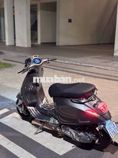 Piaggio Vespa Xám 124.5 cm3