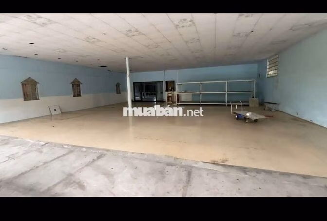 Cho thuê nhà xưởng rộng 1700m² làm xưởng may, xưởng sản xuất