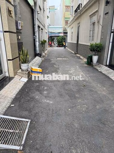 cho thuê nhà sạch đẹp 3.5 tấm hẻm xe hơi 1122 Quang Trung Gò Vấp 15tr