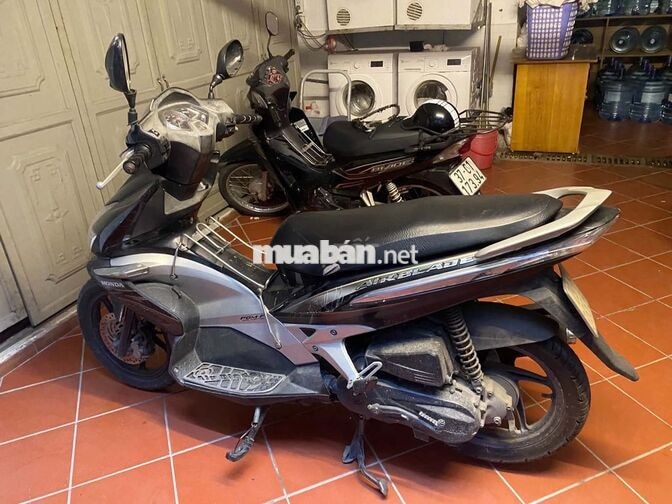Honda Air Blade Đen