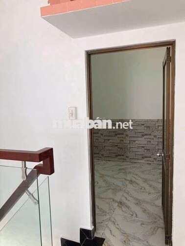 nhà 1 lầu 2 phòng ngủ 2 tollet.gần ngã tư Gò Mây 