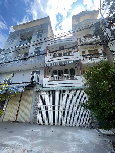 CHO THUÊ NHÀ KHU NAM HÙNG VƯƠNG, 4.5x20m 2LẦU ST 6PN 4WC 20TRIỆU