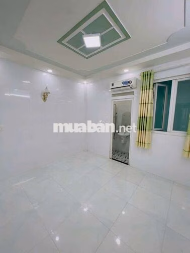 cho thuê nhà sạch đẹp 3.5 tấm hẻm xe hơi 1122 Quang Trung Gò Vấp 15tr