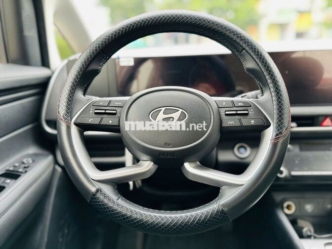 Hyundai StarGazer 2026 Trắng Tự động 21.000 km