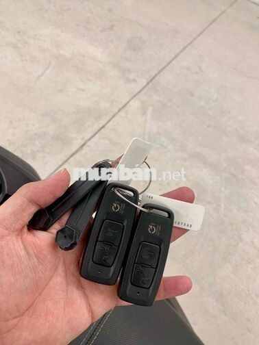 WinnerX V3 2023 Đen nhám phuộc vàng đồng chính chủ
