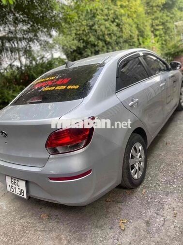 Kia Soluto Số sàn Bạc