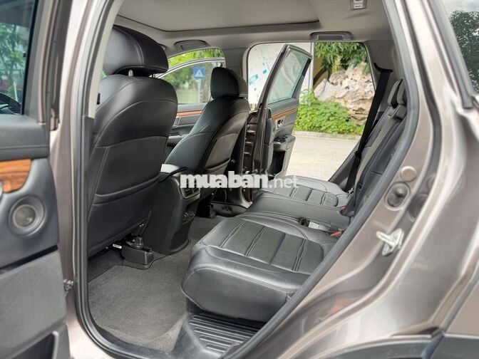 Honda CR-V L 2020 Titan 6.8 vạn km