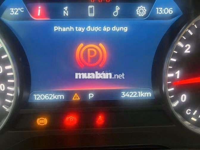 VinFast LUX A2.0 Turbo 2021 Đen 12.062 km