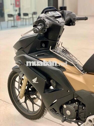 WinnerX V3 2023 Đen nhám phuộc vàng đồng chính chủ
