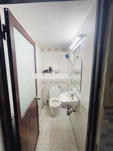 CHO THUÊ NHÀ GẦN NGÃ 5 2PN QUANG TRUNG P10 GÒ VẤP