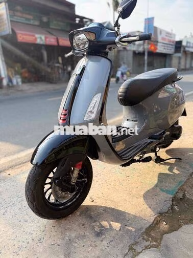 Piaggio Sprint iGet 125 ABS 2019 Xám