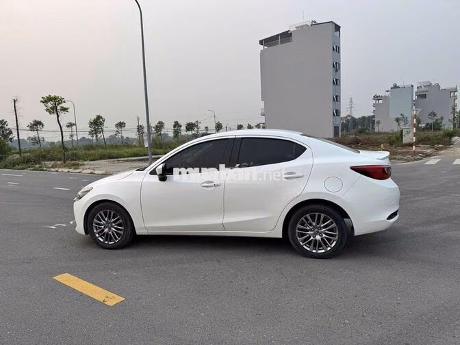 Mazda Mazda 2 Luxury 2023 Trắng 3.8 vạn km