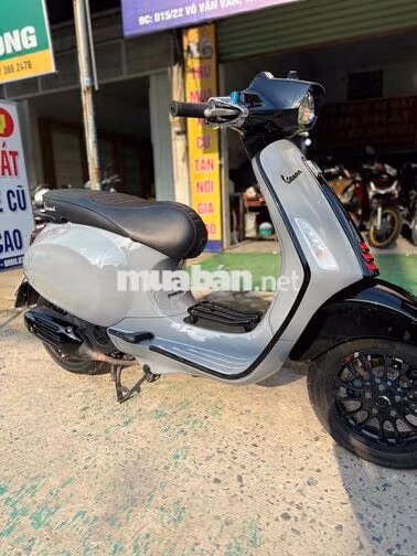 Piaggio Sprint iGet 125 ABS 2019 Xám
