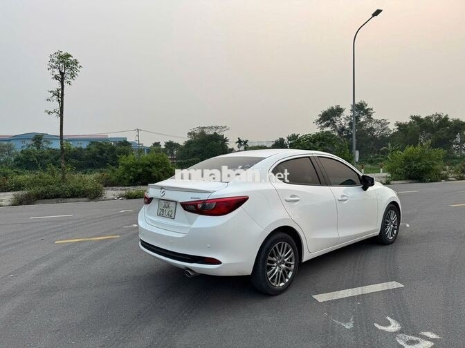 Mazda Mazda 2 Luxury 2023 Trắng 3.8 vạn km