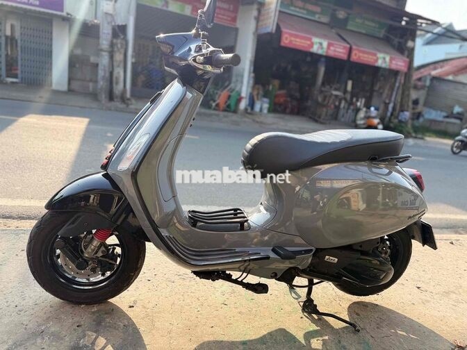 Piaggio Sprint iGet 125 ABS 2019 Xám