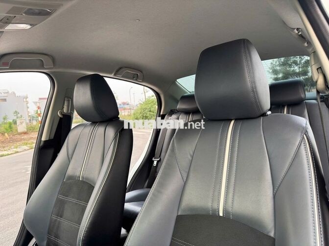 Mazda Mazda 2 Luxury 2023 Trắng 3.8 vạn km