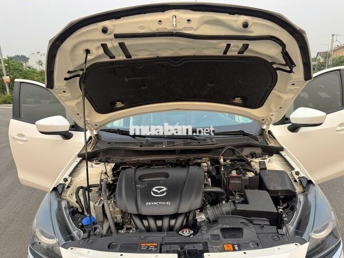 Mazda Mazda 2 Luxury 2023 Trắng 3.8 vạn km
