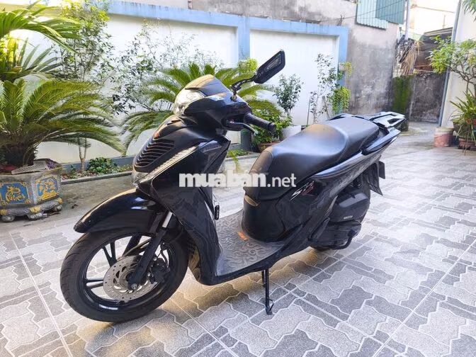 Honda SH 125 15000 km Đen