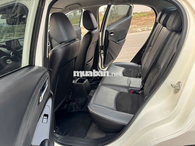 Mazda Mazda 2 Luxury 2023 Trắng 3.8 vạn km