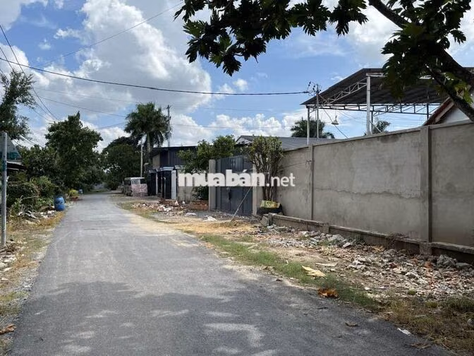 Bán đất thổ cư, đường xe hơi quay đầu, xã Tân Thạnh Đông, 12x30m, 4tỷ9