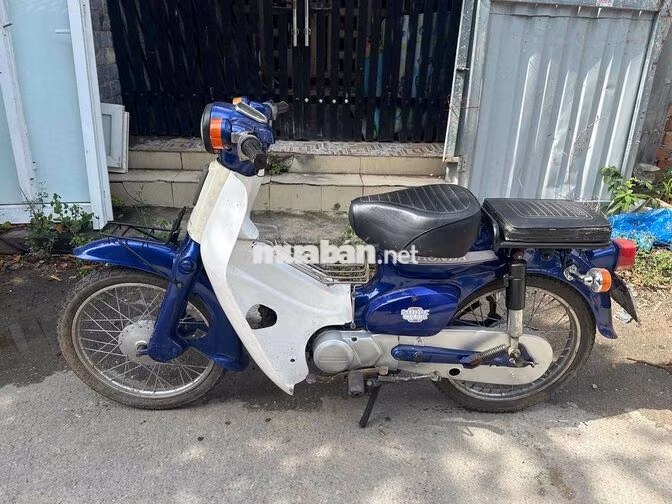 Honda Cub 81 50cc Xanh Trắng