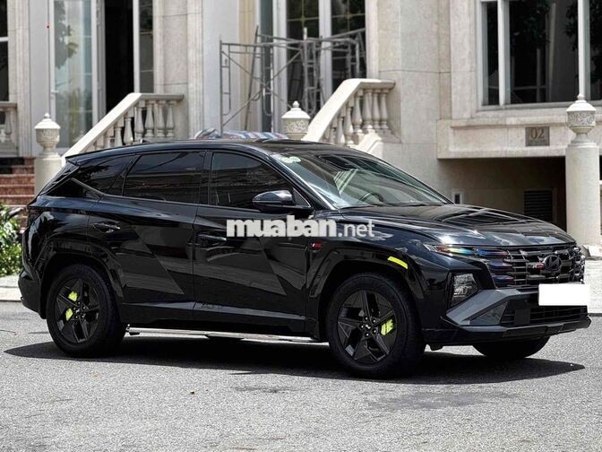Hyundai Tucson Đặc Biệt 2025 Đen Tự động 6 cấp