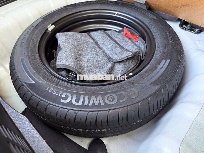 Hyundai Grand i10 2022 1.2AT Tự động Trắng