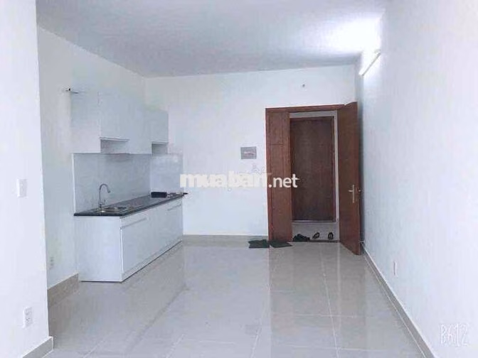 cho thuê lại 1 phòng trong căn hộ cuối tháng 9 dọn vào ở