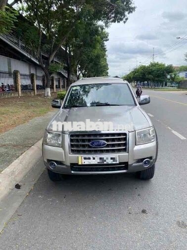 Ford Everest 2008 7 chỗ Bạc