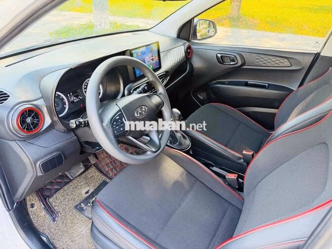 Hyundai Grand i10 2022 1.2AT Tự động Trắng