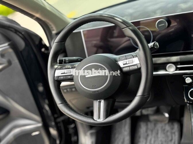 Hyundai Tucson Đặc Biệt 2025 Đen Tự động 6 cấp