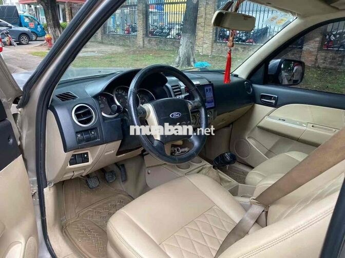 Ford Everest 2008 7 chỗ Bạc