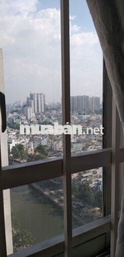 Chính chủ cho thuê Screc Tower 76m² 2PN tầng cao nhà mới – Giá:12tr/th